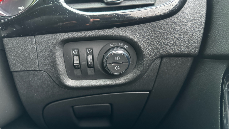 Vauxhall Astra 1.2 Turbo 145 Griffin Edition 5dr Petrol Hatchback